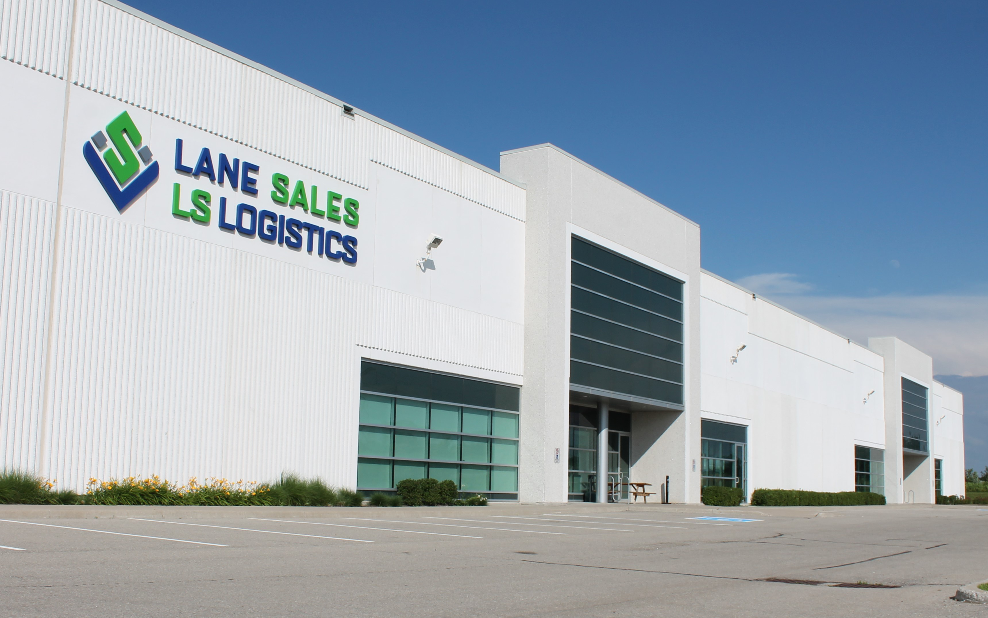 Distribution and Logistics Expert located in Mississauga, ON
